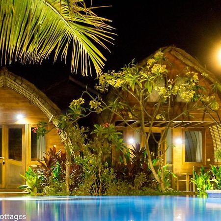 Cotton Tree Cottages Гили Траванган Экстерьер фото